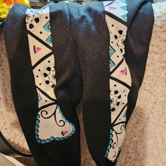 Day of the Dead Kids Costume with Multicolor Skirt Size Medium 8-10 WORN ONCE - Picture 7 of 10